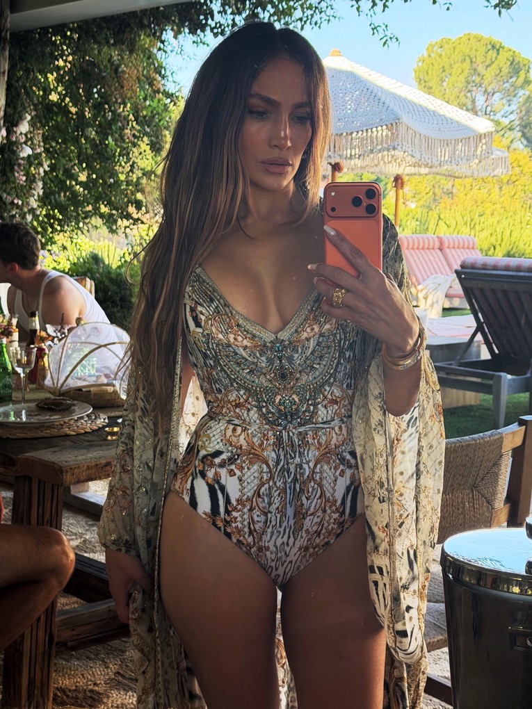 Jennifer Lopez u 57. godini