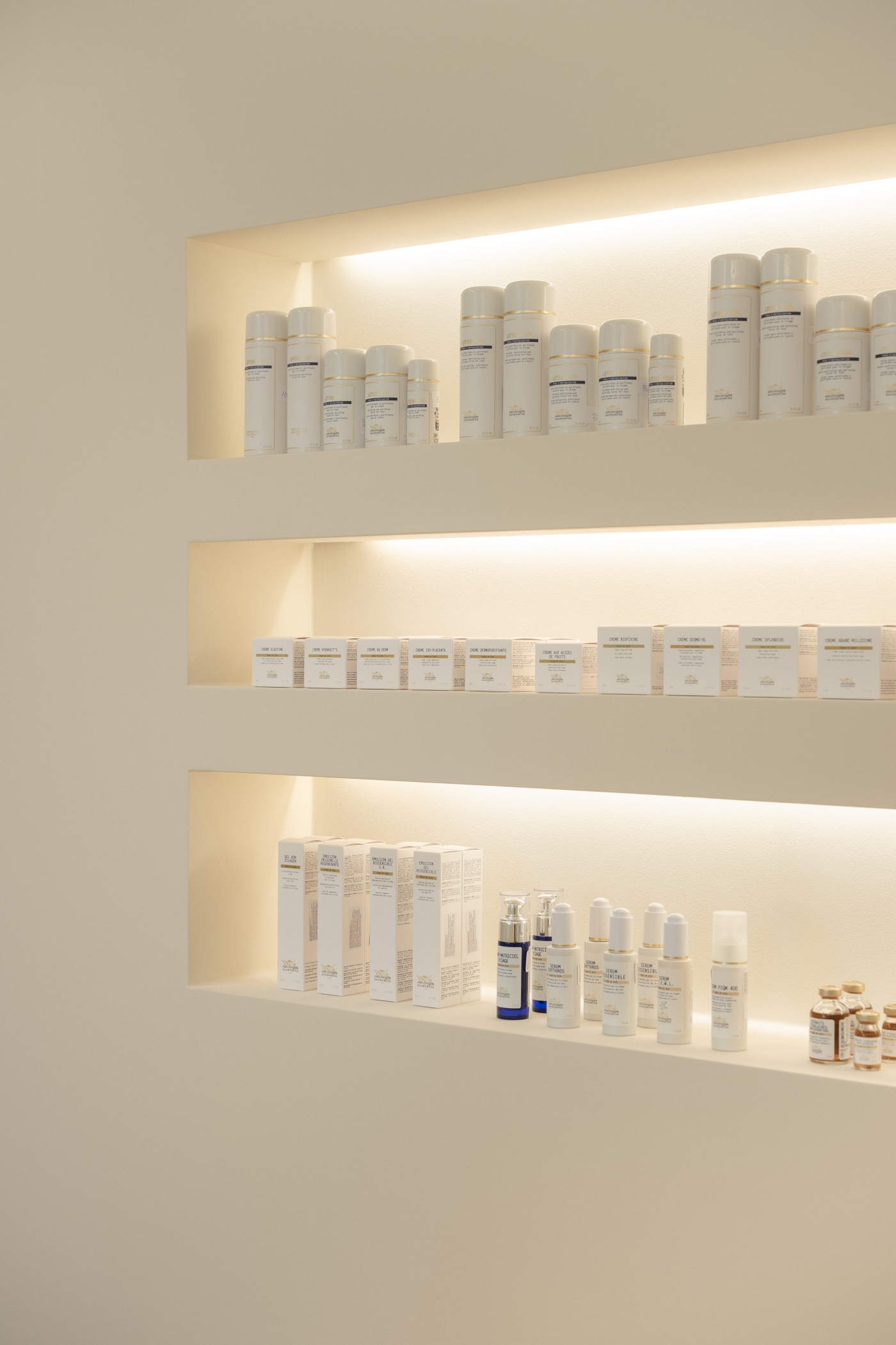 skintique