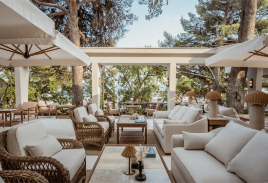 Novi hotel na Braču izgleda kao savršeno mediteransko utočište, a iza interijera stoji Dean Franić