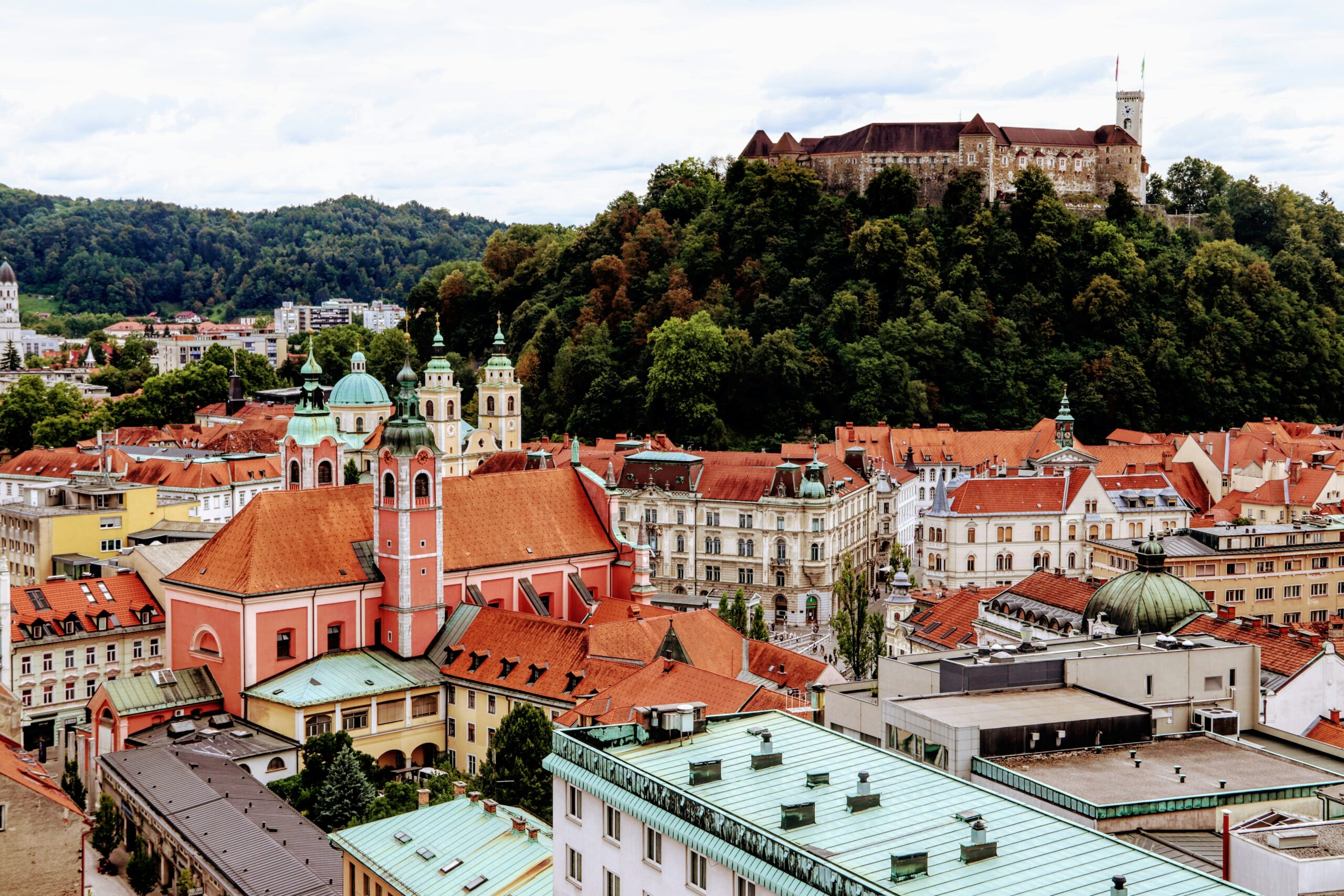 Photo by detait on Unsplash