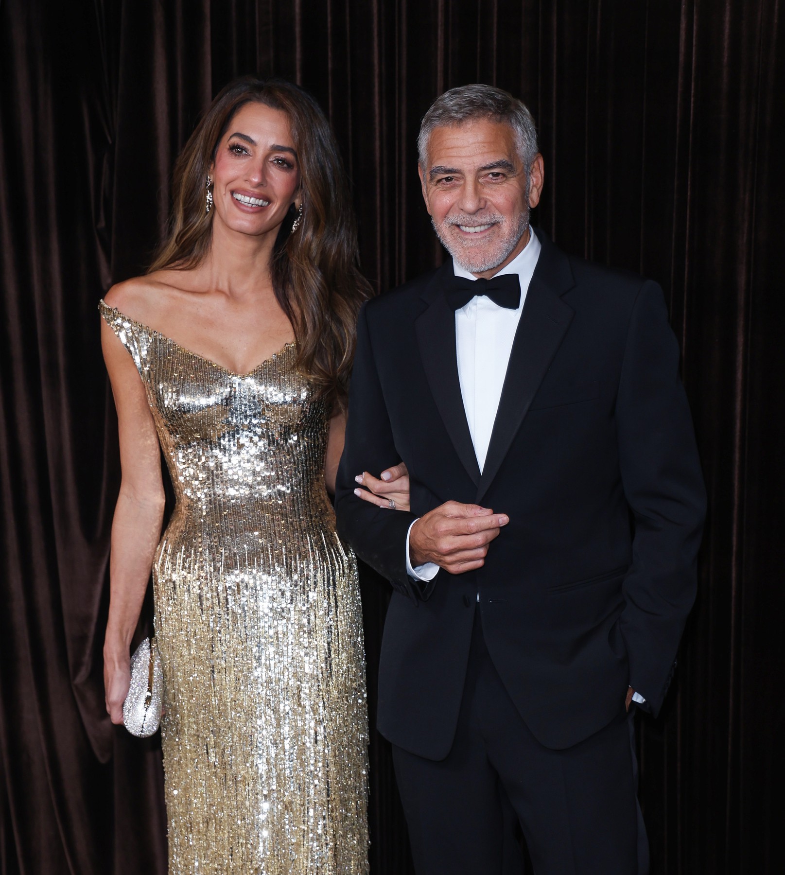 Amal pojavi u zlatnoj Gucci haljini