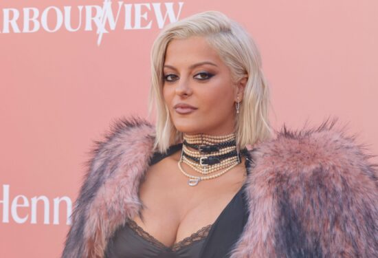 Bebe Rexha zaplesala kolo na vjenčanju brata