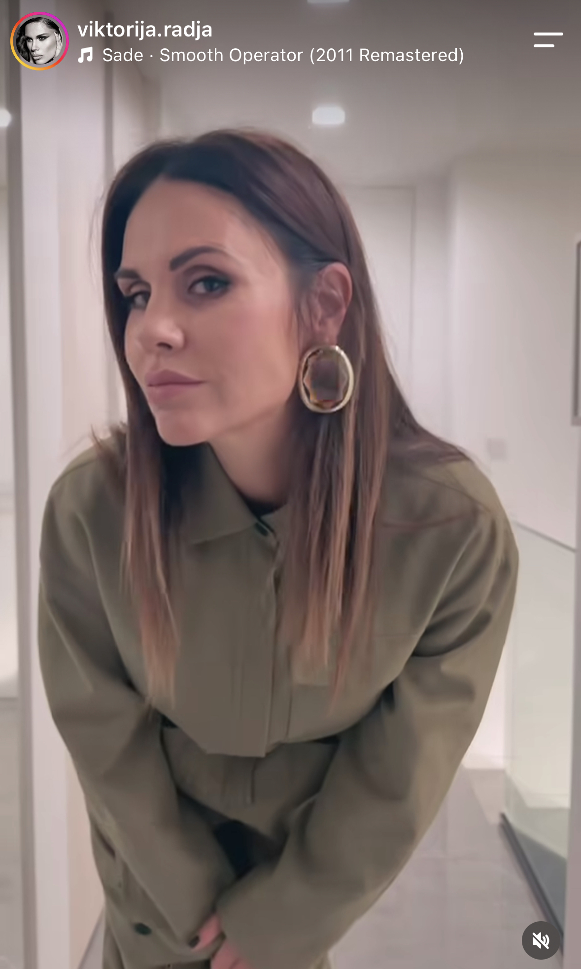 VIKTORIJA RAĐA KOMBINEZON HELLO MAGAZIN CROATIA 32