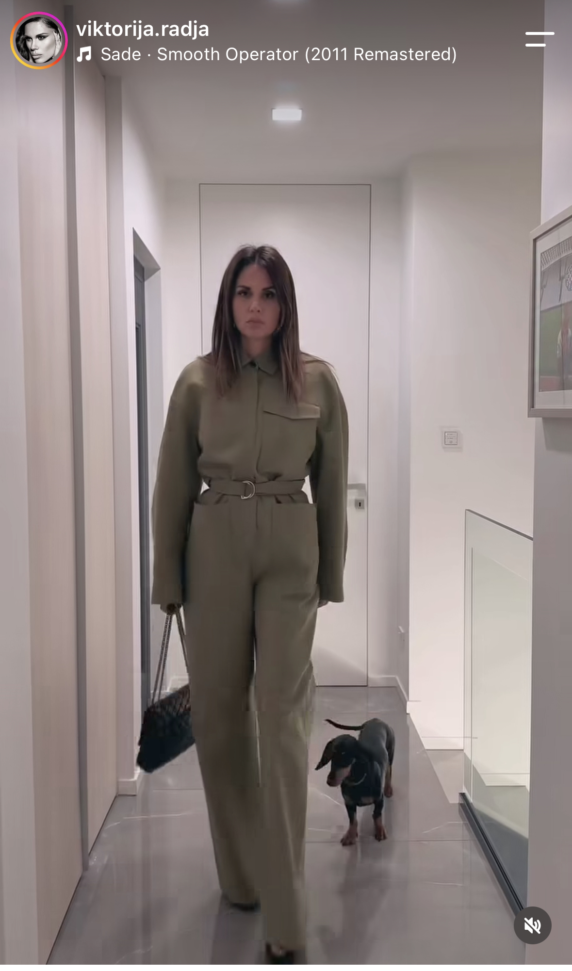 VIKTORIJA RAĐA KOMBINEZON HELLO MAGAZIN CROATIA 32