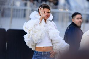 Zendaya u trapericama na Tjednu mode? Ovaj detalj cijeloj kombinaciji dao je pariški štih
