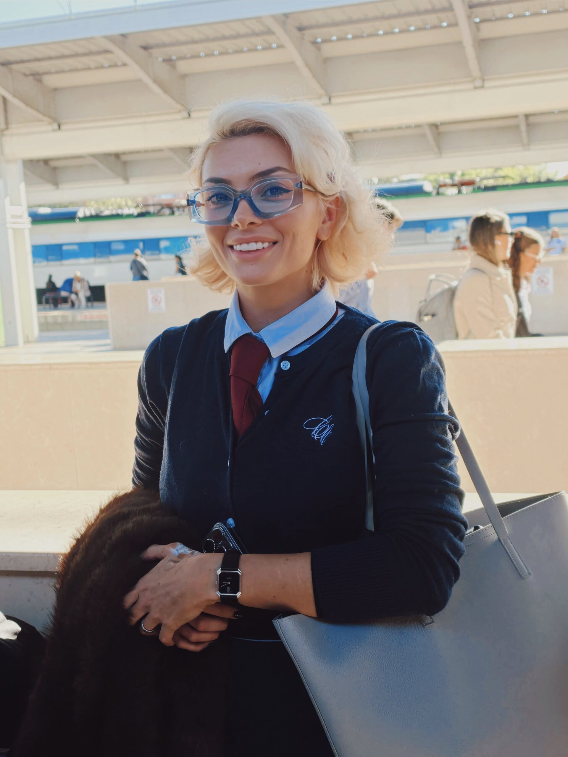 ella dvornik